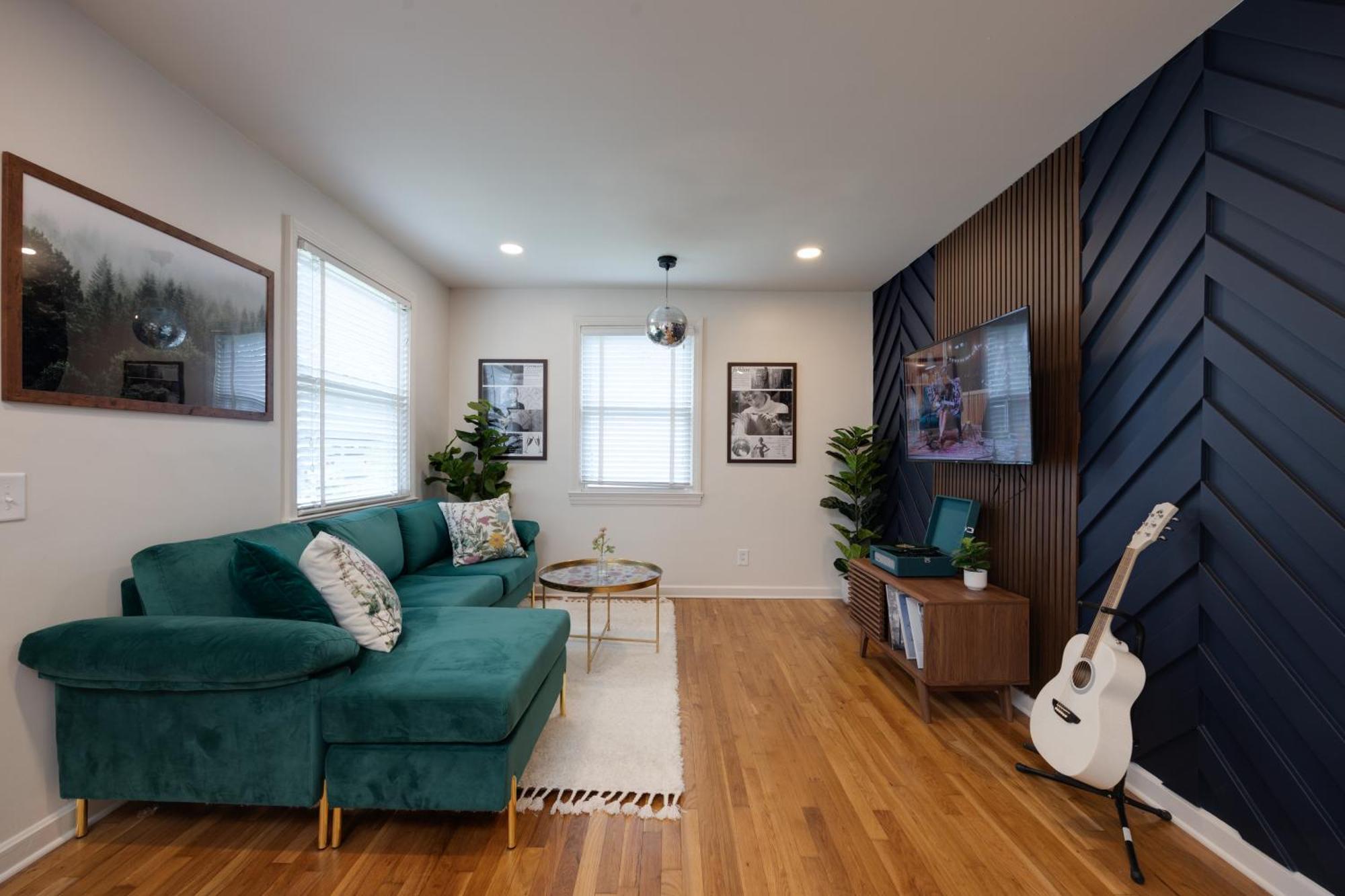 Taylor Swift Eras Inspired Home-10 Min To Broadway Nashville Exterior photo